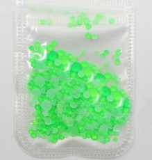 Cristaux Sac Grandeurs Mélangées Fluos Vert (300)